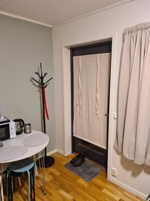 Small Studio Appartment Tromso Exterior photo